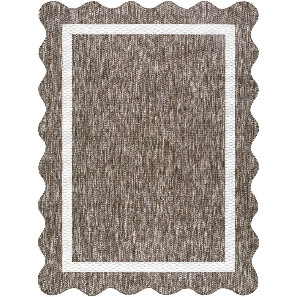 Livabliss Miami Beach Traditional Indoor / Outdoor Area Rug