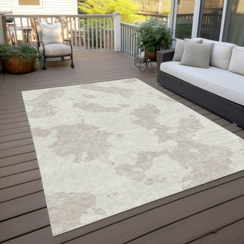 Machine Washable Indoor/ Outdoor Contemporary Abstract Chantille Rug - Ivory - 8' x 10'