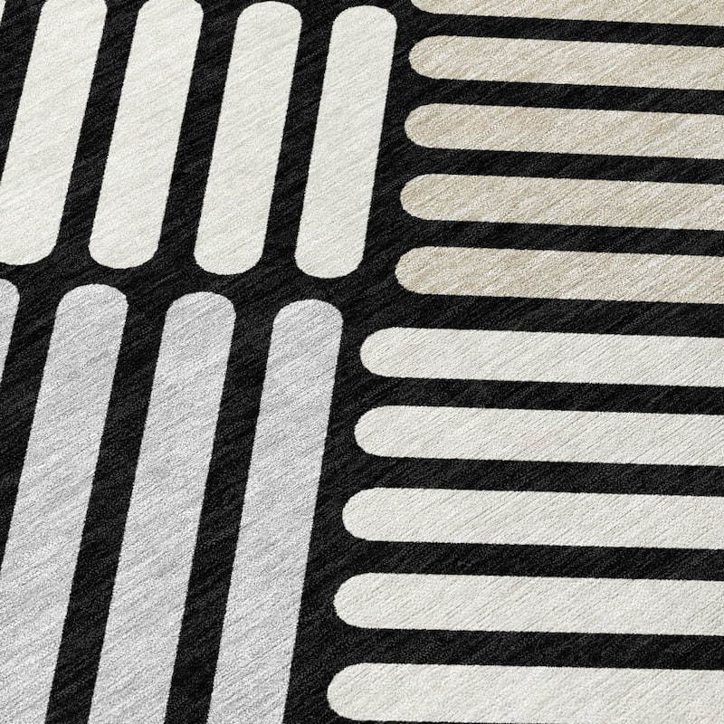 Machine Washable Indoor/ Outdoor Modern Weave Chantille Rug