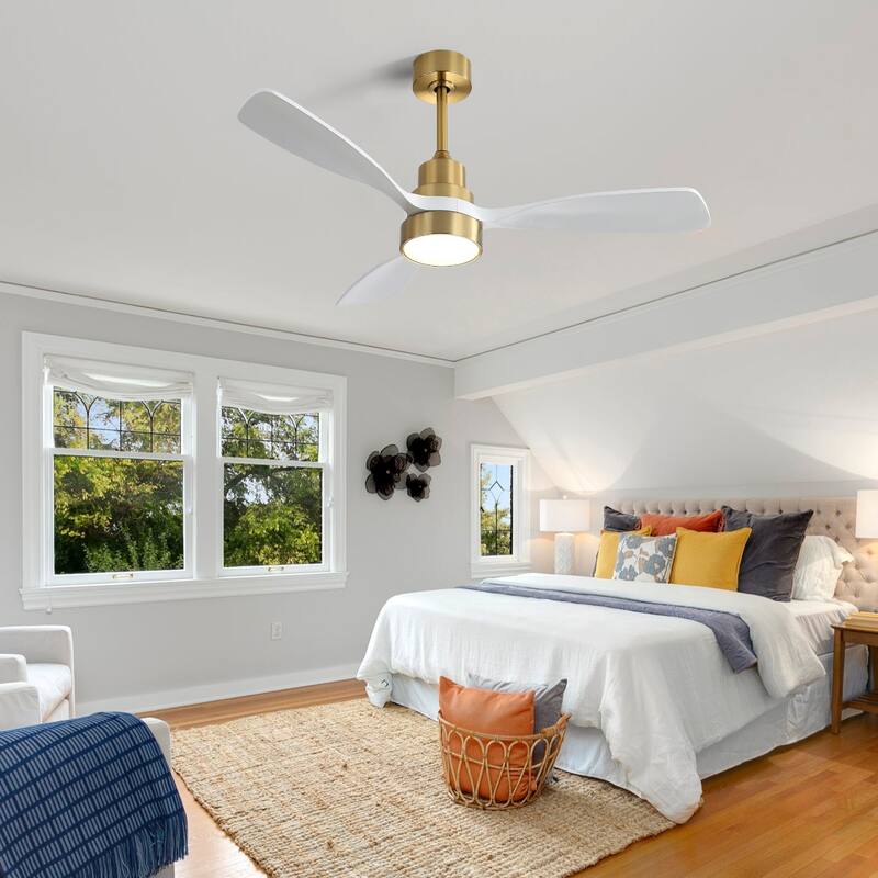 48 Inch Indoor Ceiling Fan Light Chandelier with 3 Solid Wood Blades & Remote Control, 6-speed Reversible Ceiling Fan