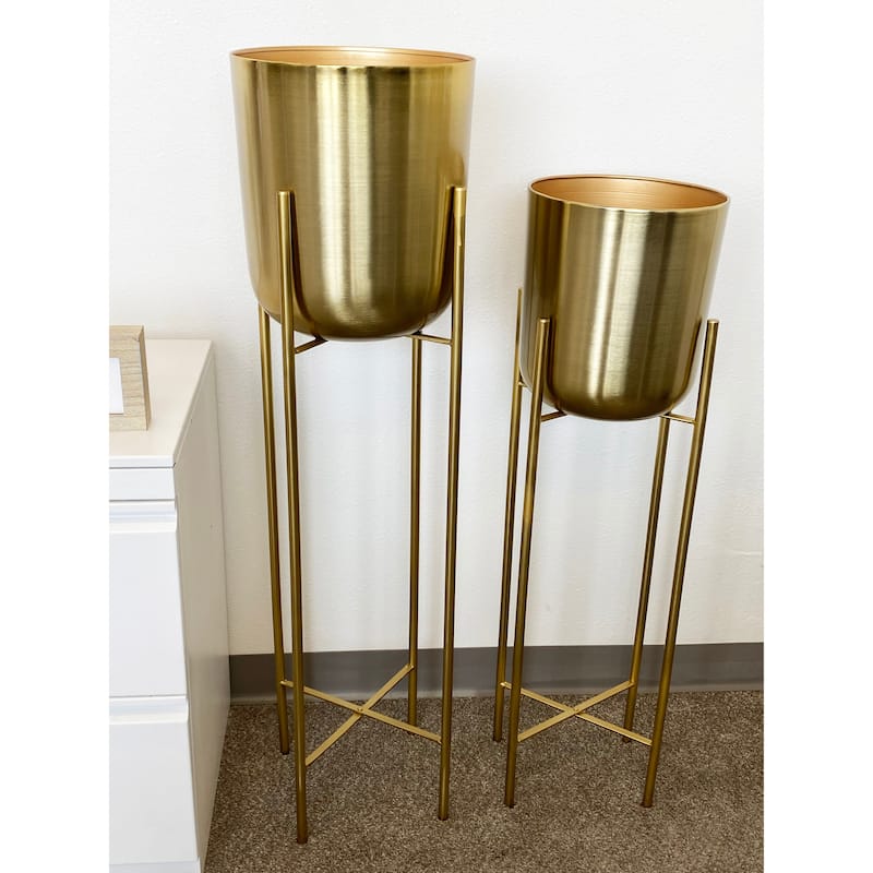 Large And Tall Contemporary Style Round Metallic Planters Set of 2