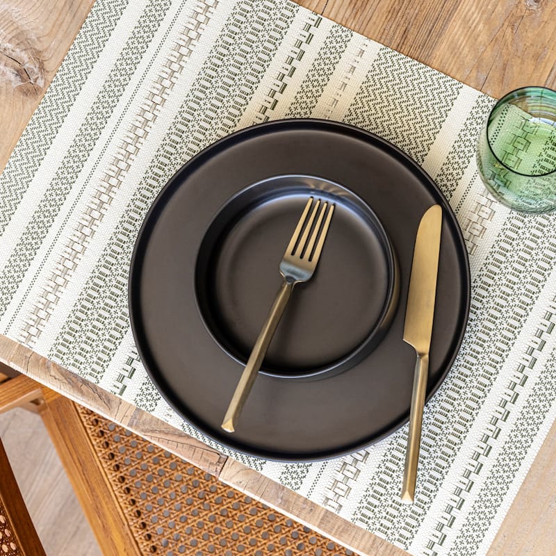 over&back Reversible Woven Placemats - For Indoor & Outdoor Use - Set of 4