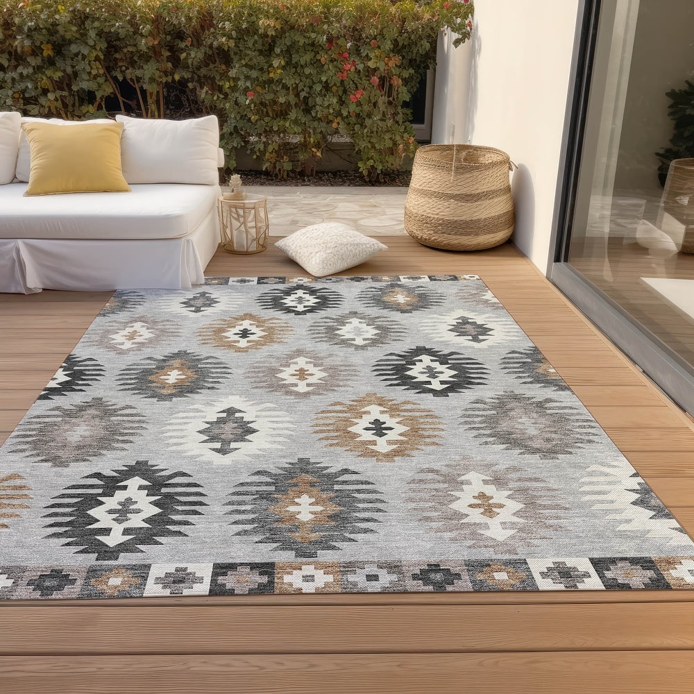 Machine Washable Indoor/ Outdoor Boho Tribal Chantille Rug