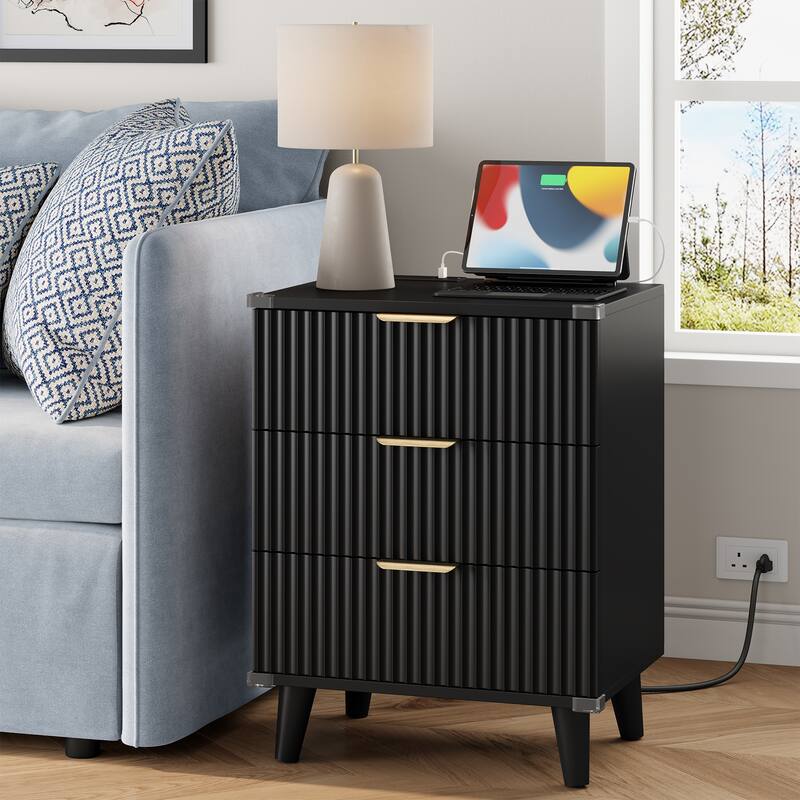 3 Drawer Dresser for Bedroom Nightstand with Charging Station