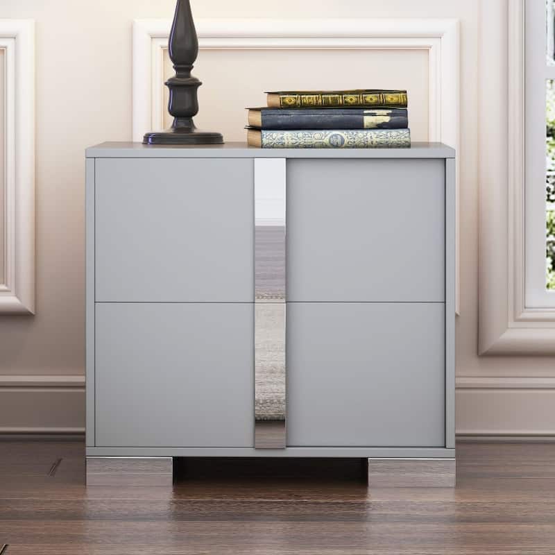 Elegant Nightstand with Metal Handle,Mirrored Bedside Table with 2 Drawers