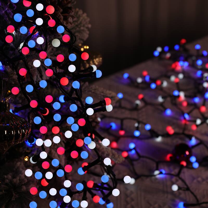 32.8/65.6FT Outdoor LED Pulg In 300/550-Bulb Mini String Lights