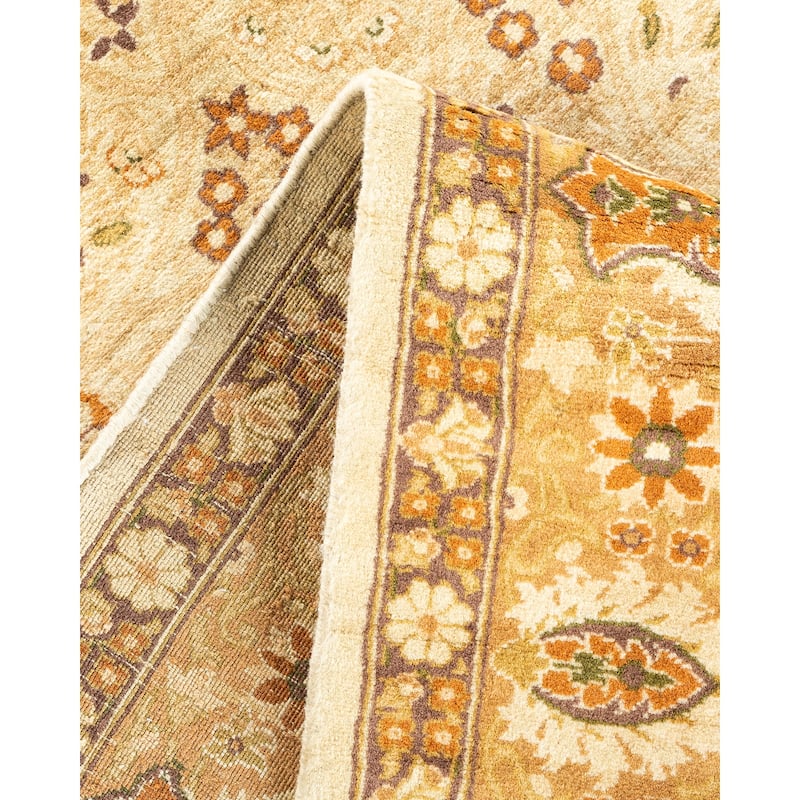 Overton Handknotted Wool Traditional Oriental Ivory Area Rug - 5' x 8'