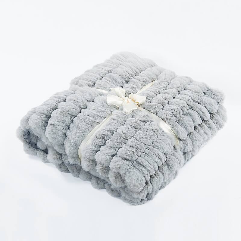 Home Soft Things Spandex Striped Heavy SyntheticRabbit FauxFur Throw