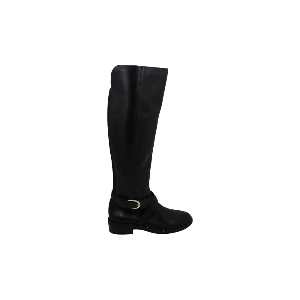 International concept boots