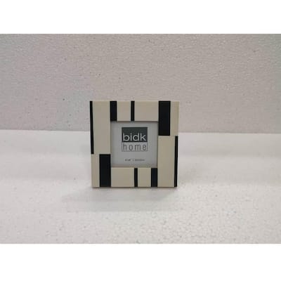 Square Picture Frame - for 4" x 4" Photo - Black and White - 4-inchx4-inch