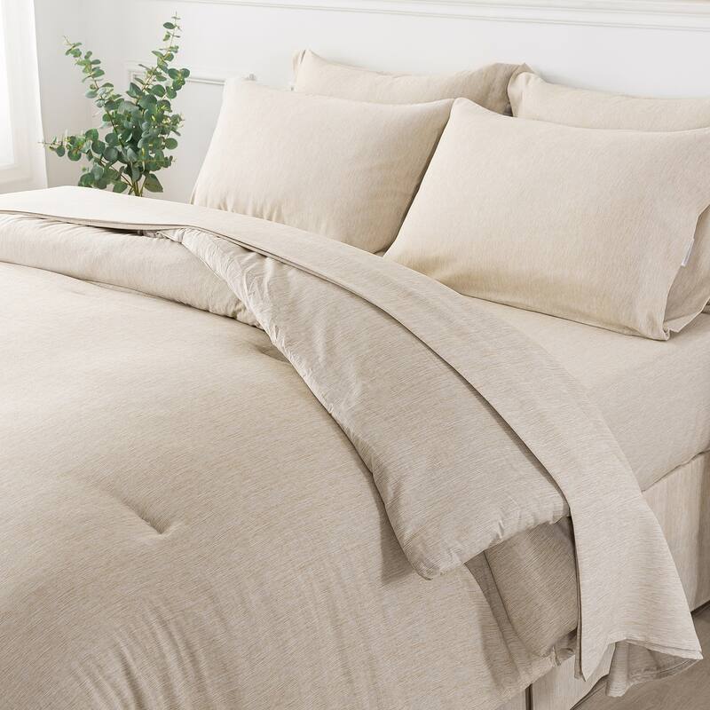 Ultra-Soft 8 Piece Comforter Set For All Season