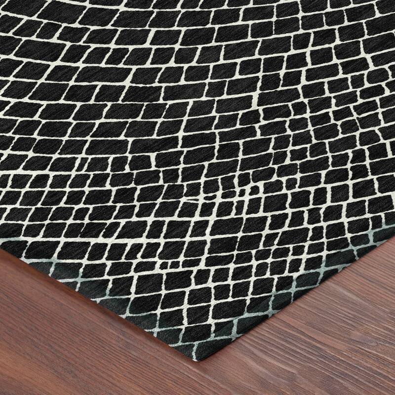 Machine Washable Indoor/ Outdoor Modern Gravity Chantille Rug