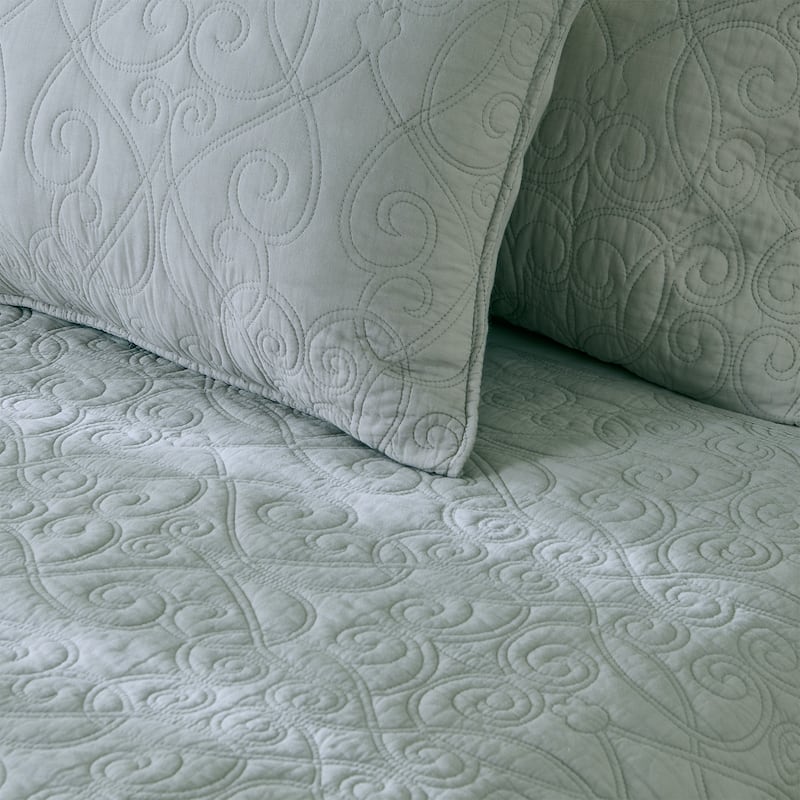 Patina Vie Maison 100% Cotton Stitched 3 Piece Quilt and Sham Set