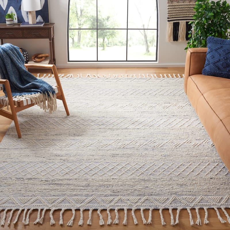 SAFAVIEH Handmade Natura Safa Wool Rug
