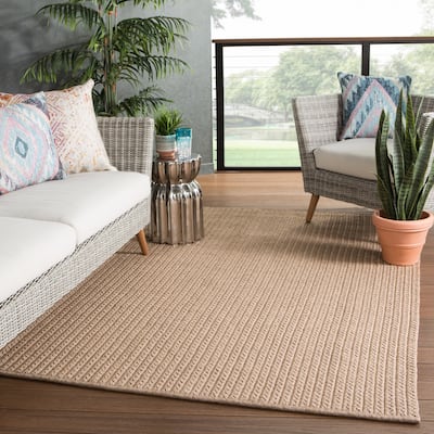 Abad Handmade Indoor/ Outdoor Solid Poly Mix Area Rug by Havenside Home