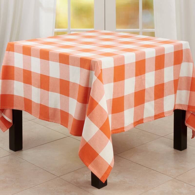 Tablecloth With Buffalo Plaid Design