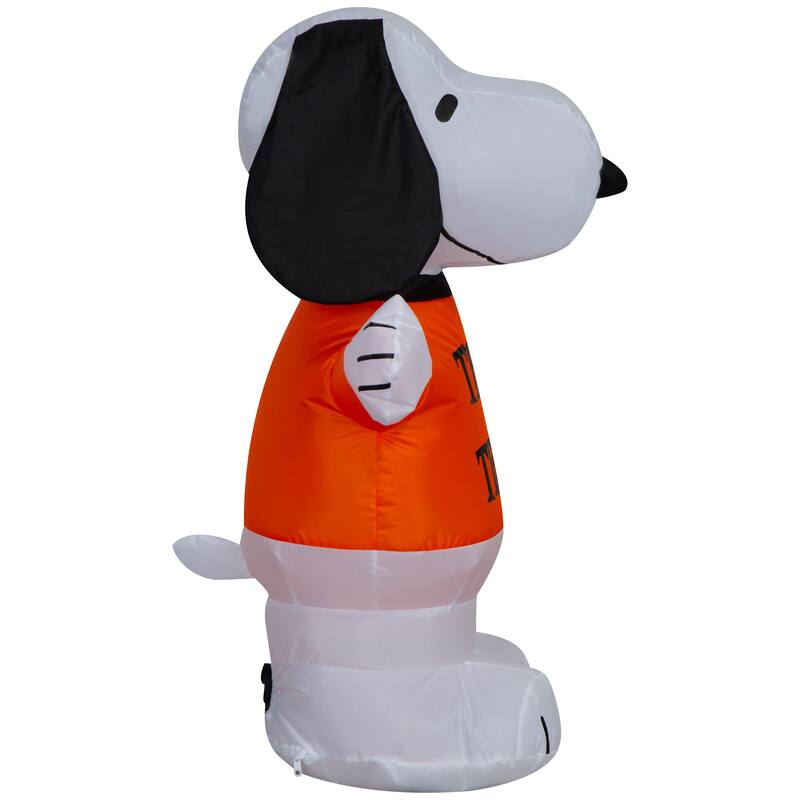 Airblown-Snoopy in Trick or Treat Shirt w/ Woodstock-Peanuts