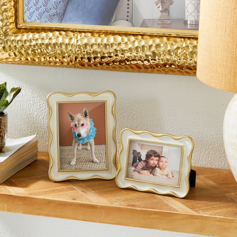 Glitzhome Set of 2 Vintage White Gold Wavy Resin 4x6 & 5x7 Tabletop or Wall Picture Frames