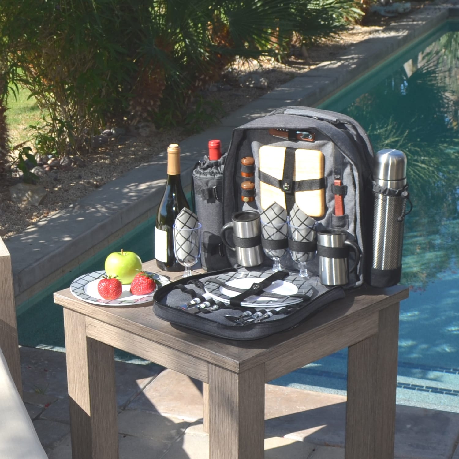 Picnic at Ascot - 2 Person Picnic Backpack Bag with Coffee  display picture 1