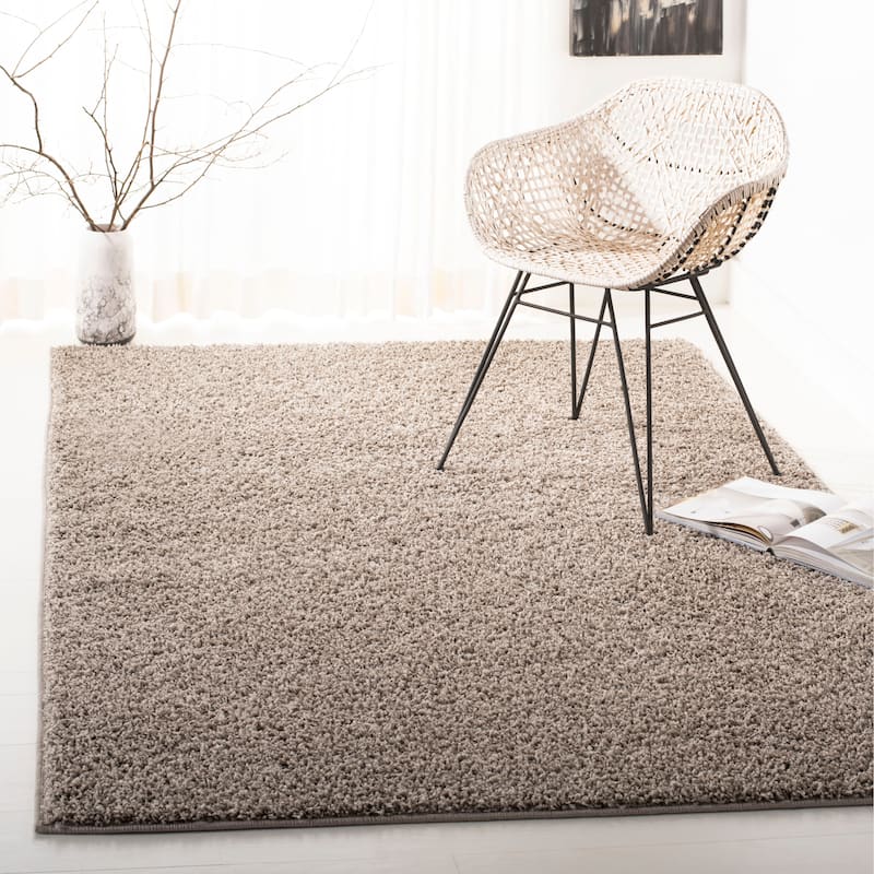 SAFAVIEH New Pallie Shag Rixte 1.2-inch Thick Rug