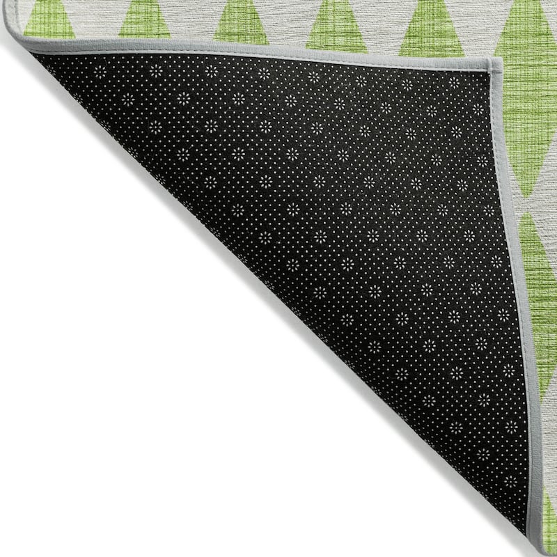 Machine Washable Indoor/ Outdoor Chantille Diamond Argyle Rug