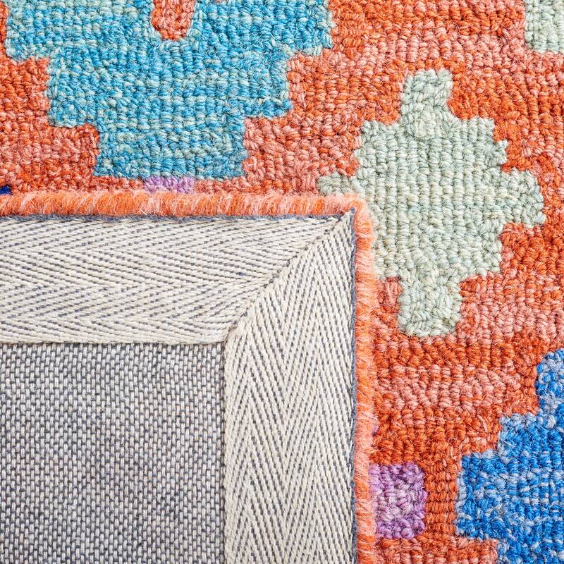 SAFAVIEH Handmade Aspen Mendushe Boho Wool Rug
