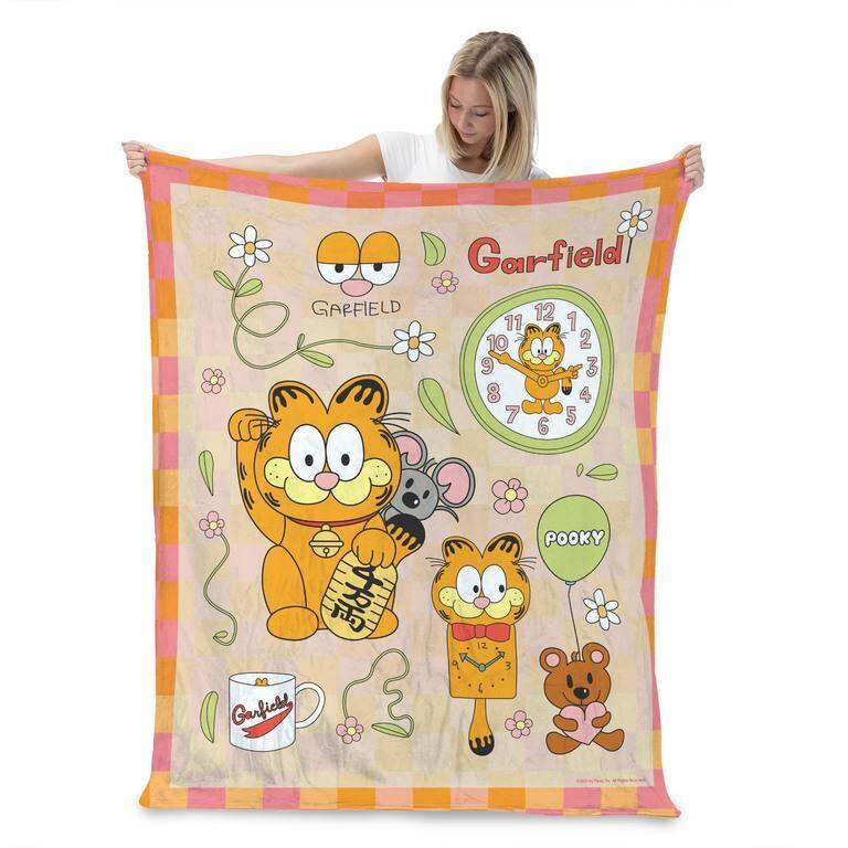 Nickelodeon Garfield Silk Touch Throw Blanket