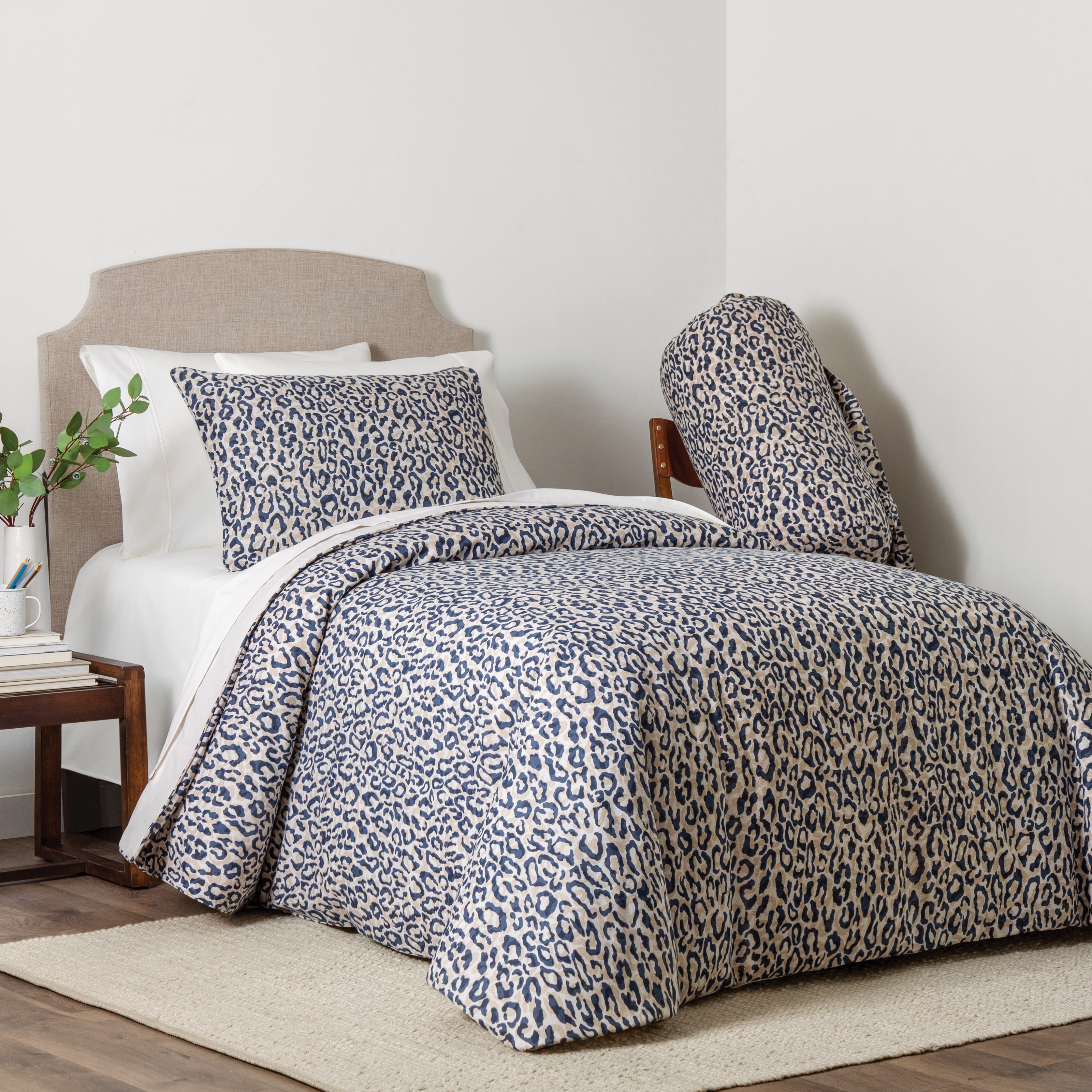 Kenley 3-piece Animal Print Twin/Twin XL Comforter Set - Overstock -  31709142