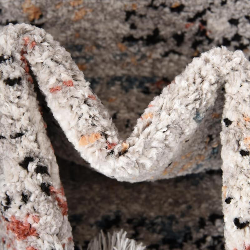 Contemporary Ariella Collection Area Rug