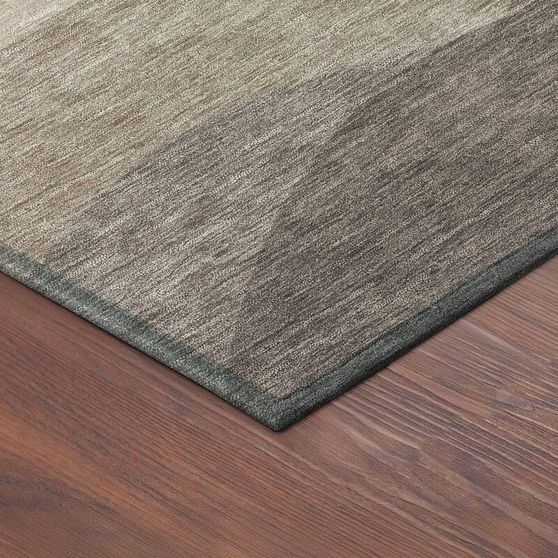 Machine Washable Indoor/ Outdoor Modern Horizon Chantille Rug