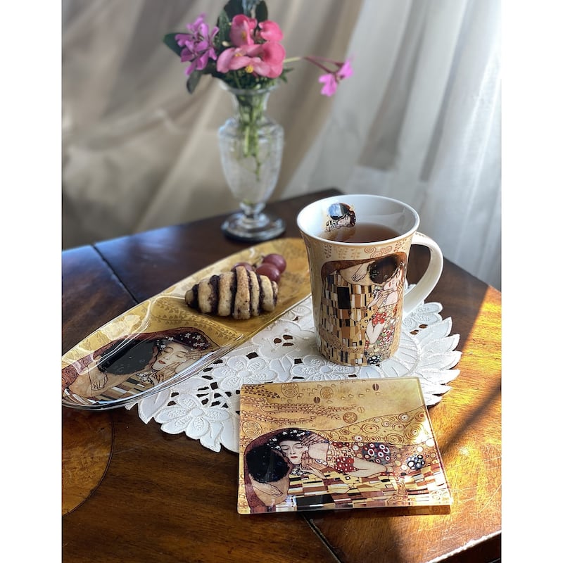 Carmani The Kiss by G.Klimt Porcelain Mug in A Gift Box
