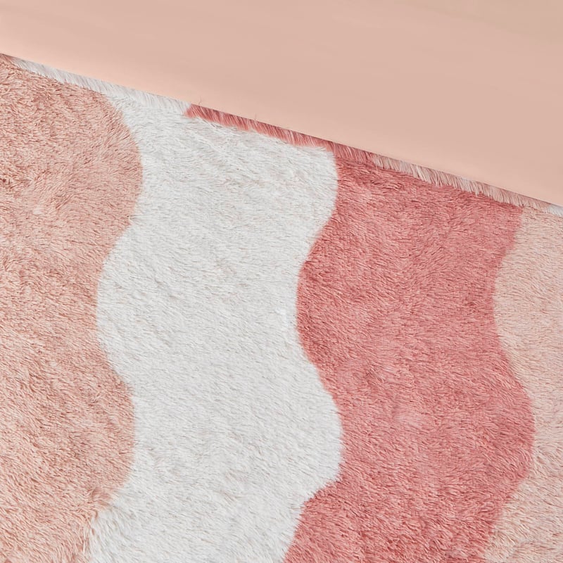 Intelligent Design Bridget Ombre Shaggy Faux Furs Duvet Cover Set