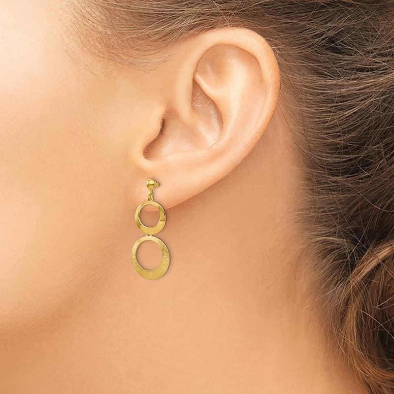 Curata 14k Yellow Gold 28x12mm Scratch Finish Circle Post Earrings