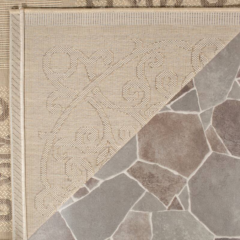 SAFAVIEH Courtyard Marylou Waterproof Patio Backyard Rug