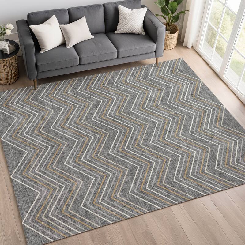 Machine Washable Indoor/ Outdoor Modern Chevron Chantille Rug