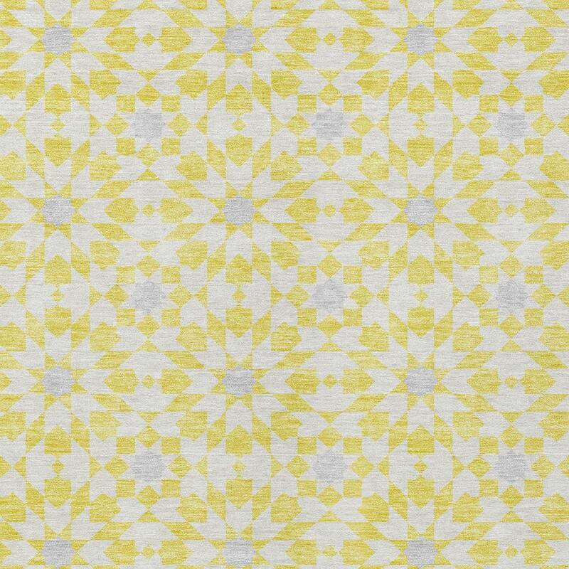 HomeRoots Floral Medallion Transitional Rectangle Outdoor Rug