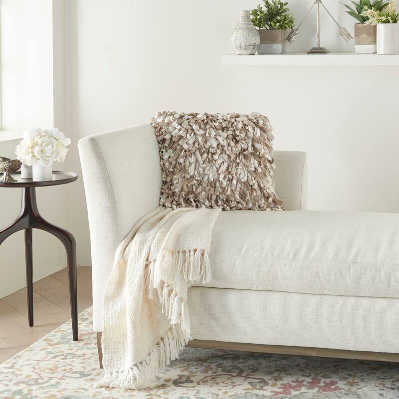 Mina Victory Life Styles Seafoam Throw Pillow , ( 20"X20" )