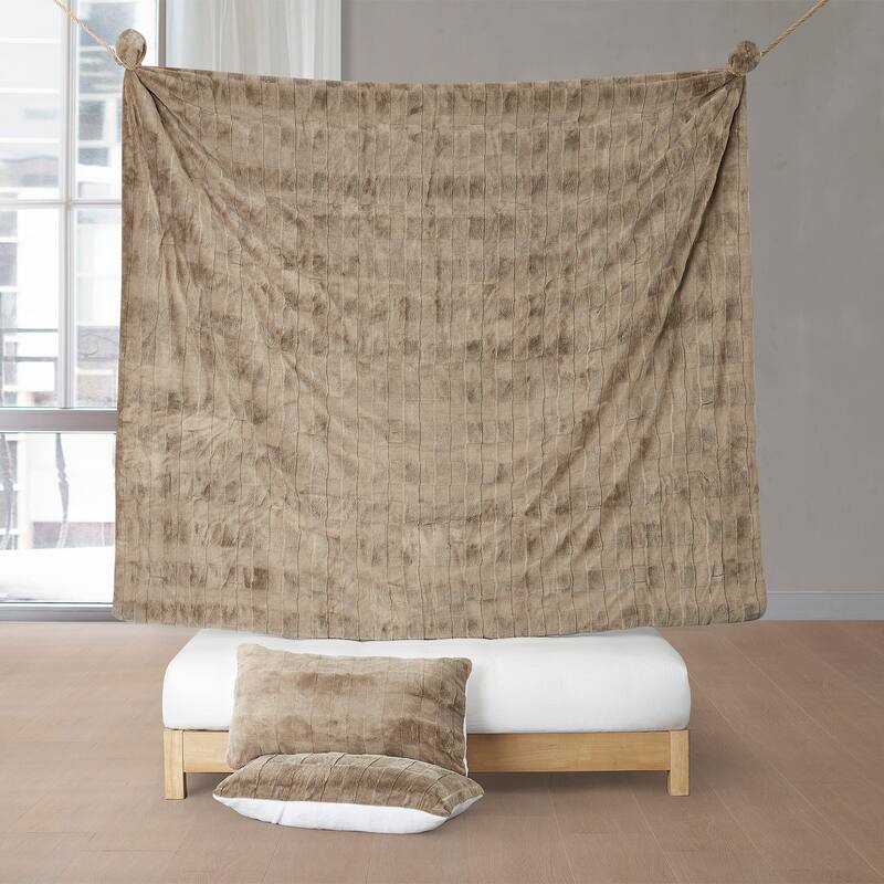 Chunky Bunny Crossing - Coma Inducer® Oversized Comforter Set