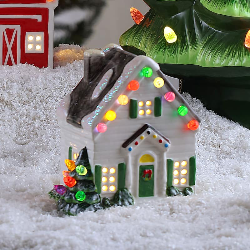 4.6" Nostalgic Ceramic Village House