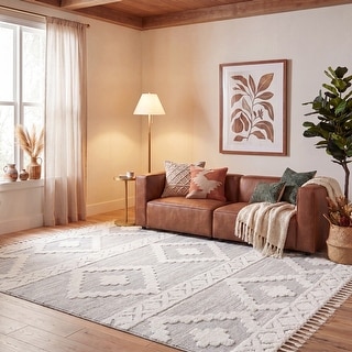 SAFAVIEH Moroccan Tassel Shag Lynae 2-inch Thick Rug - On Sale