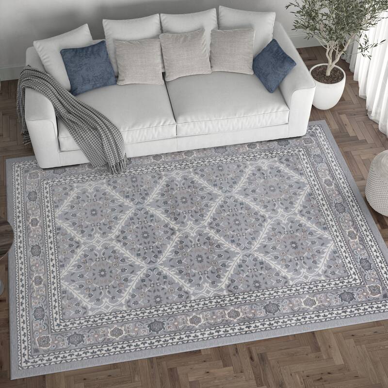 Carrington Traditional Oriental Indoor Area Rug