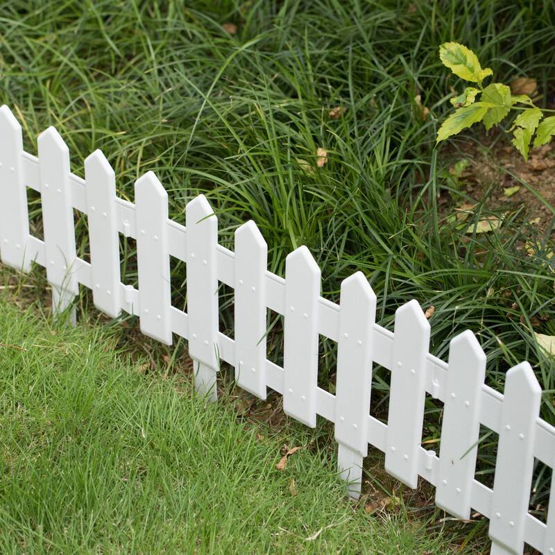 6-pc 12-inch Decorative Landscape Edging Ornamental Fence for Lawn Flower Beds Pathways and Outdoor Decor Interlocking Garden