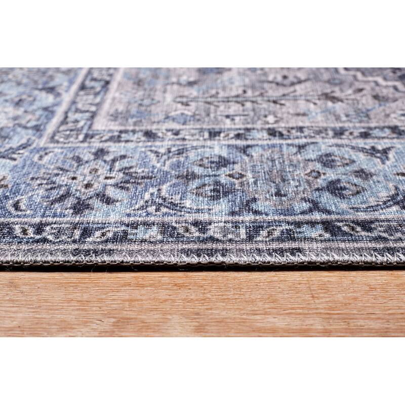 Terra by Obeetee Bergen Manorhouse Rug