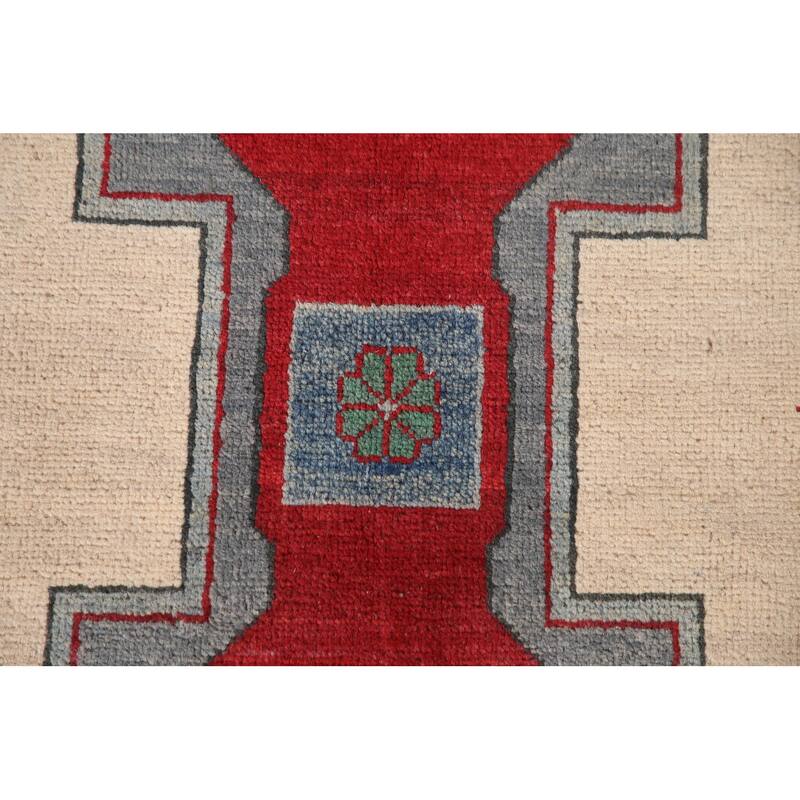 Kazak Area Rug Hand-Knotted Oriental Beige Wool Carpet - 5'0" x 6'10"