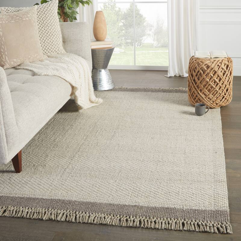 Mahira Handmade Border Area Rug