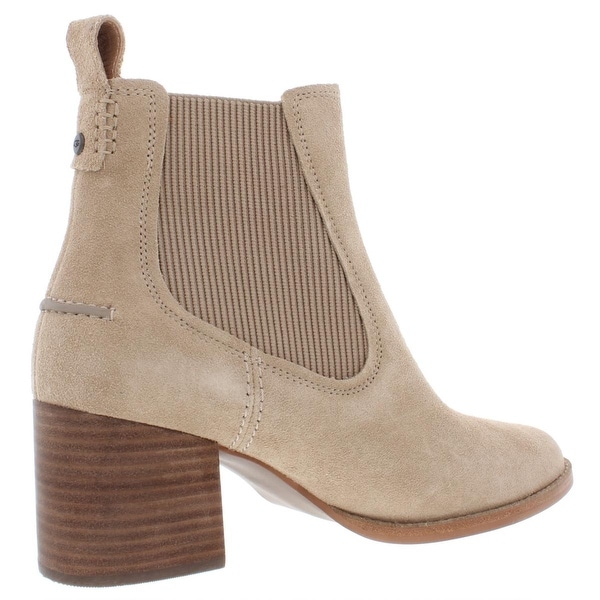 faye boot ugg