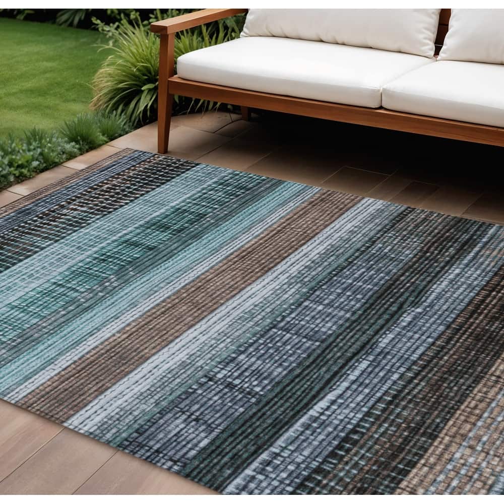 HomeRoots Striped Transitional Rectangle Outdoor Rug
