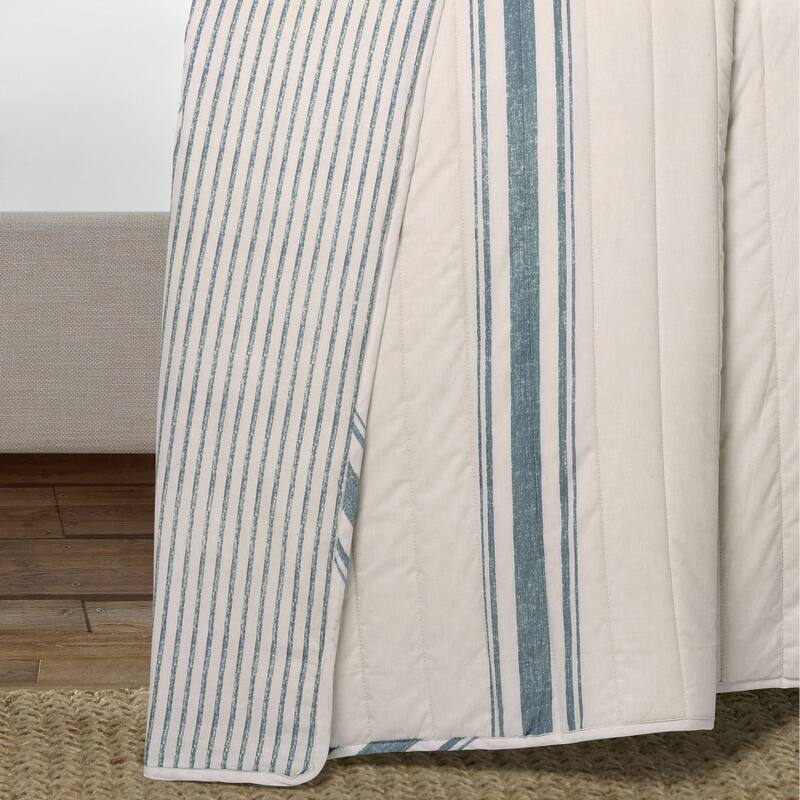 Lush Decor Farmhouse Stripe 3 Piece Quilt Set