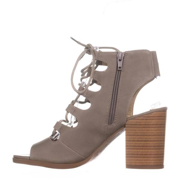 white mountain gladiator sandals