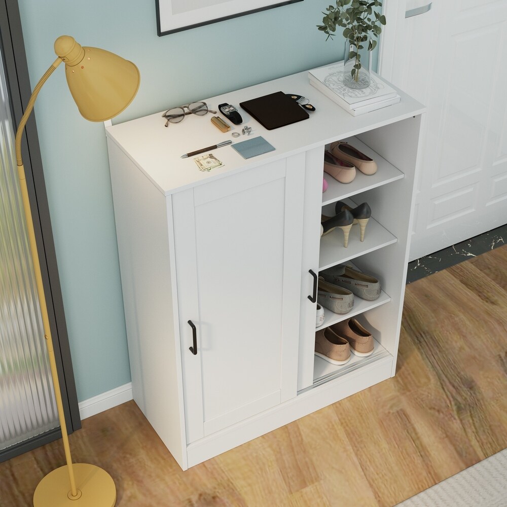 Heathfield shop shoe storage